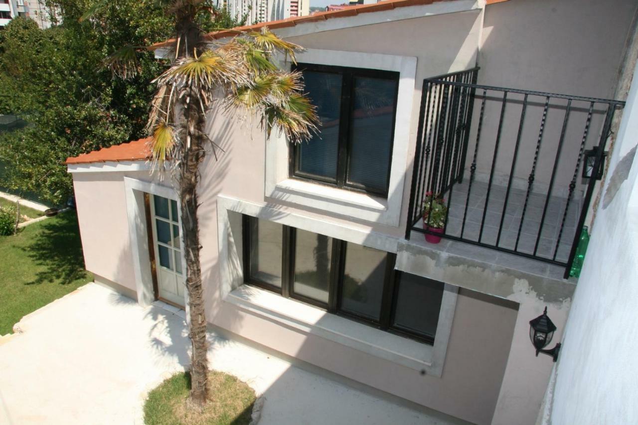 Apartments Sena Pula Exterior foto